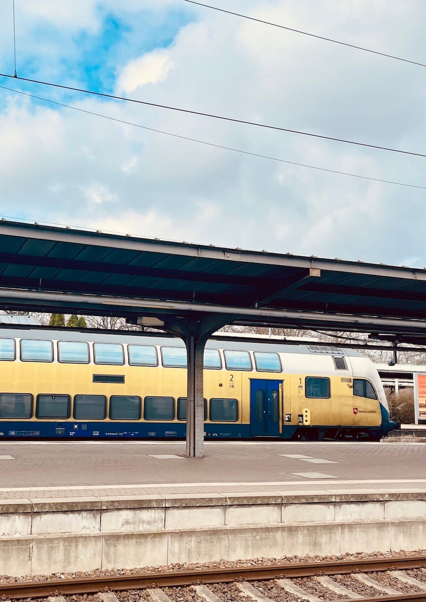 Das Büro im Regionalzug und die Deadline des Lebens